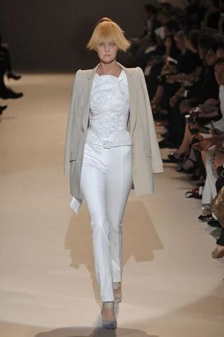 Look 19